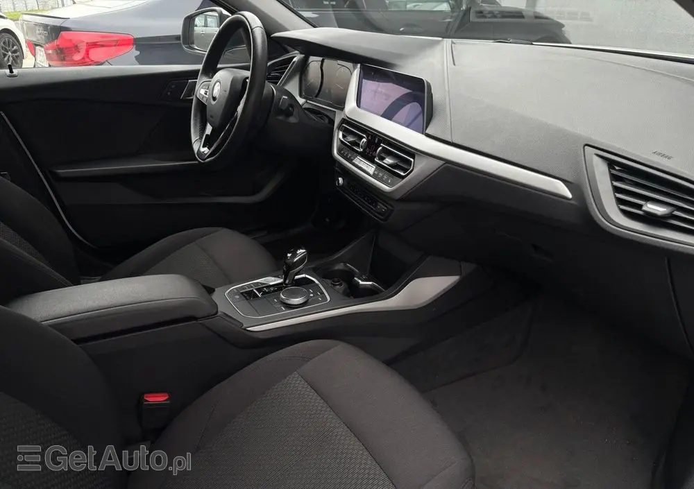 BMW Seria 1 118i