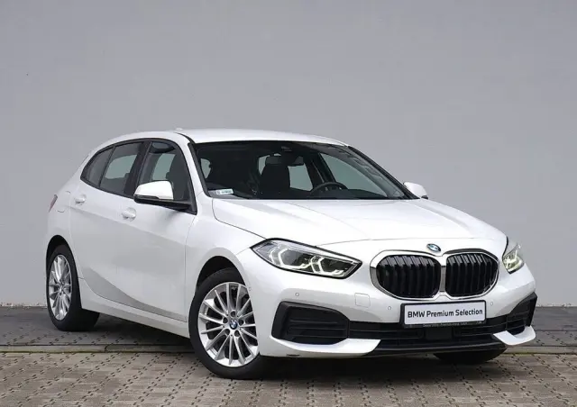BMW Seria 1 118i