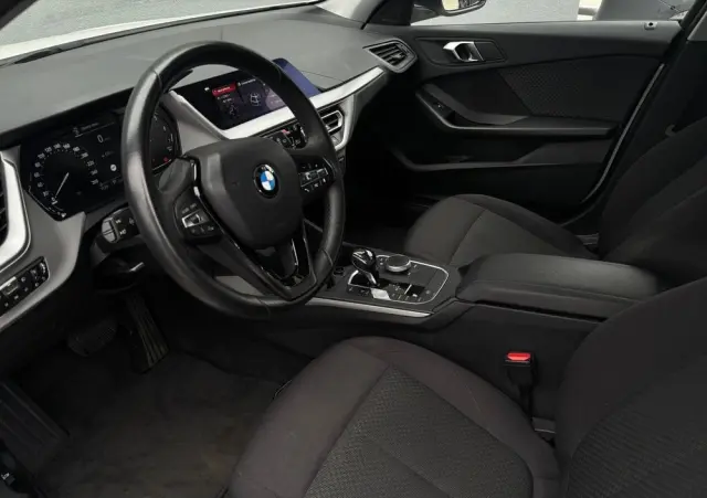 BMW Seria 1 118i