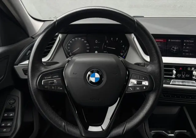 BMW Seria 1 118i