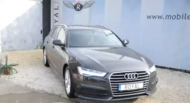 AUDI A6 