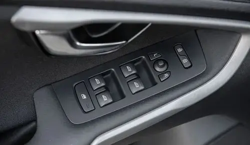 VOLVO V40 Cross Country 