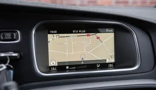 VOLVO V40 Cross Country 