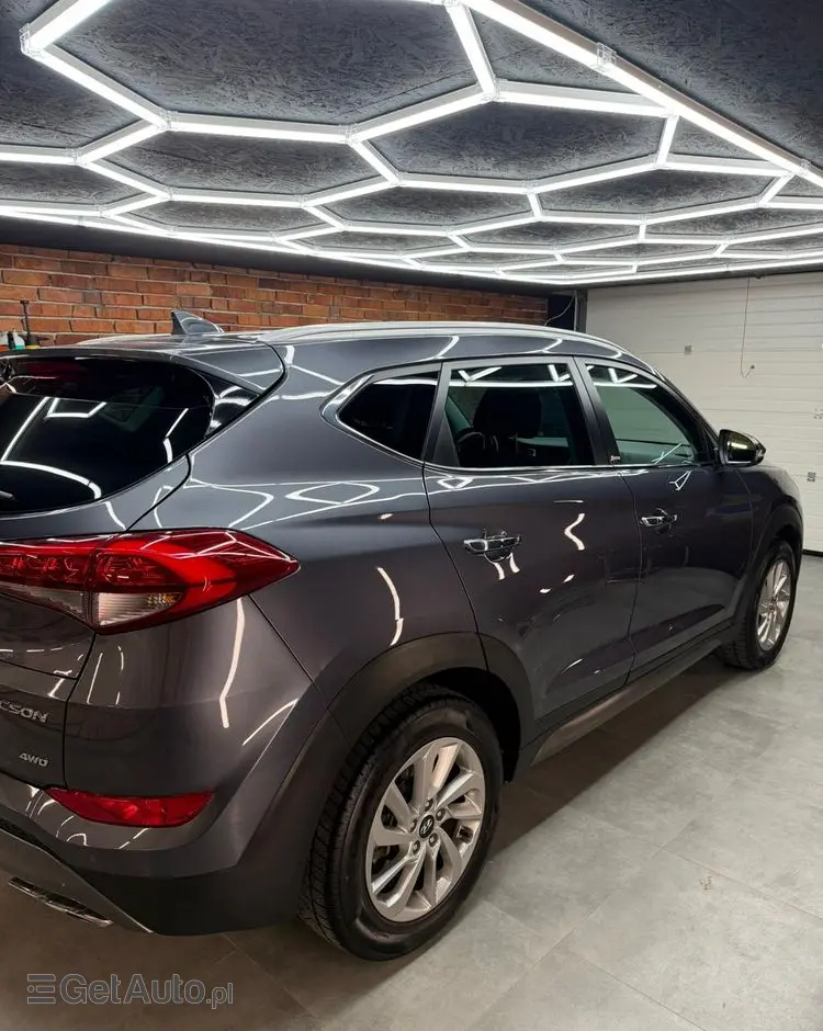 HYUNDAI Tucson 2.0 CRDi 4WD Automatik Style