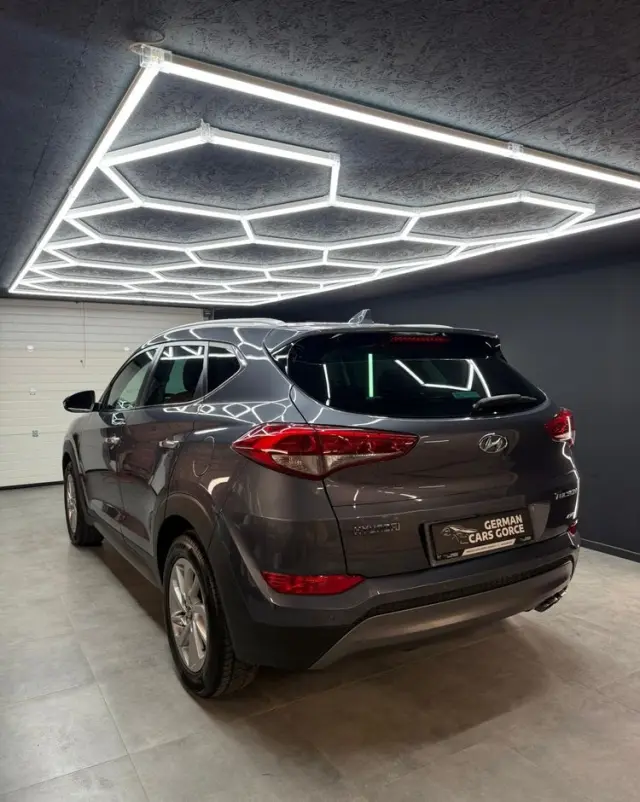 HYUNDAI Tucson 2.0 CRDi 4WD Automatik Style