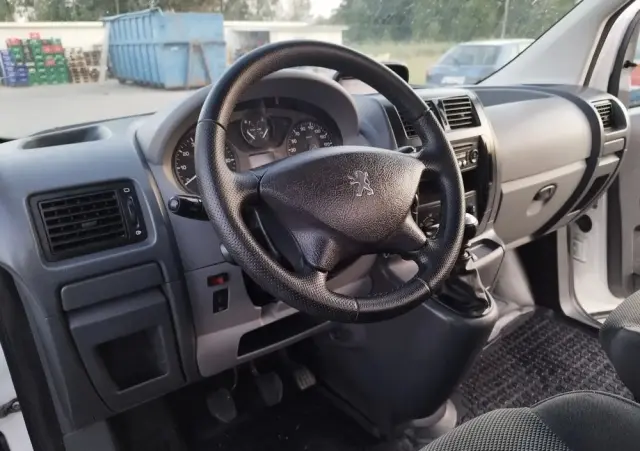PEUGEOT Expert 