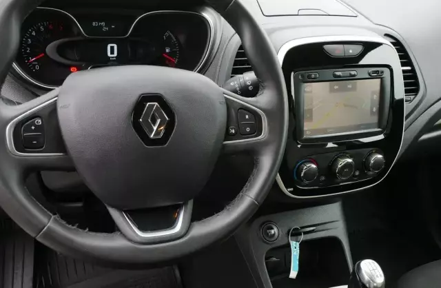 RENAULT Captur 