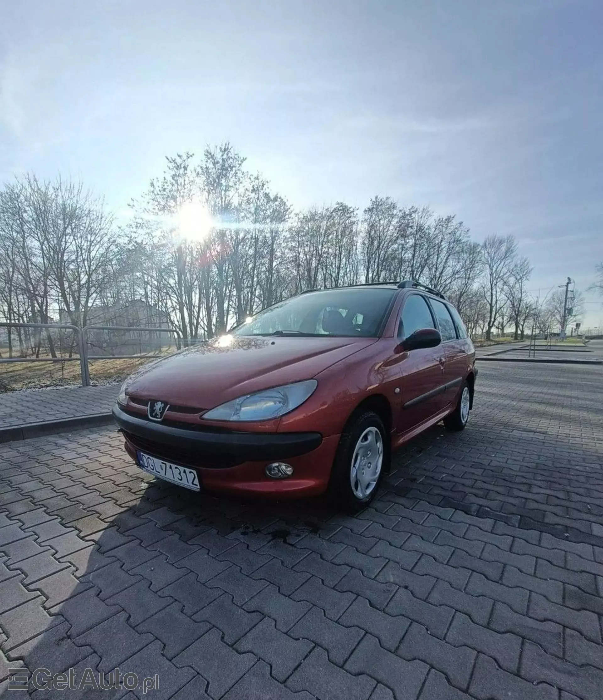 PEUGEOT 206 