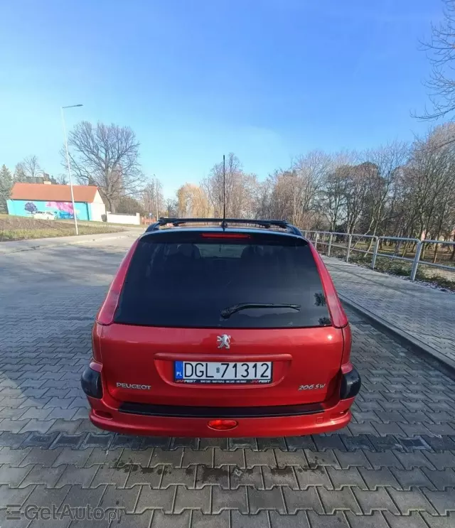 PEUGEOT 206 