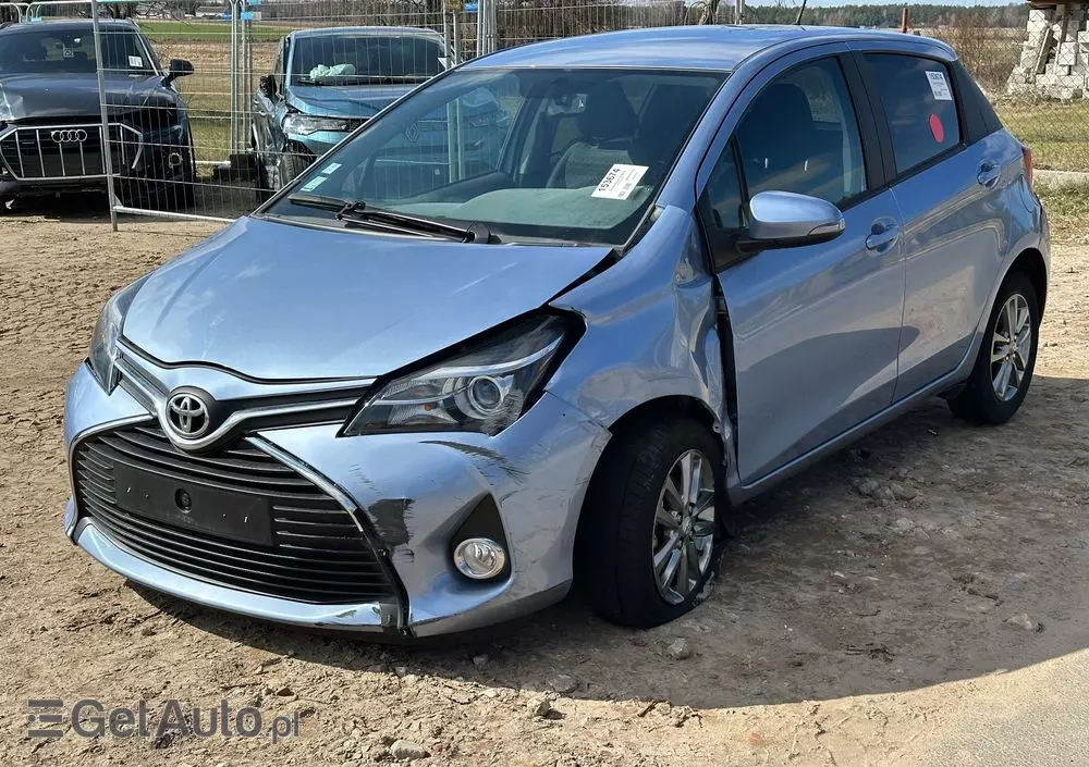 TOYOTA Yaris 1.33 Premium