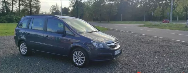 OPEL Zafira 