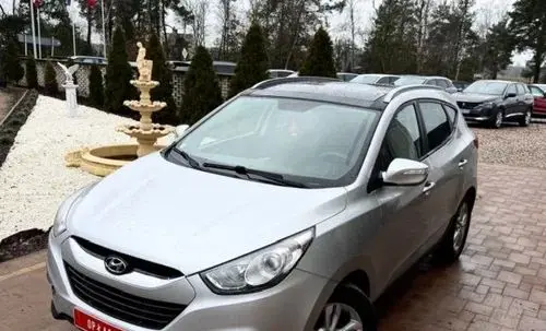 HYUNDAI Ix35 