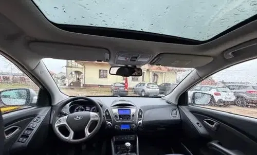 HYUNDAI Ix35 