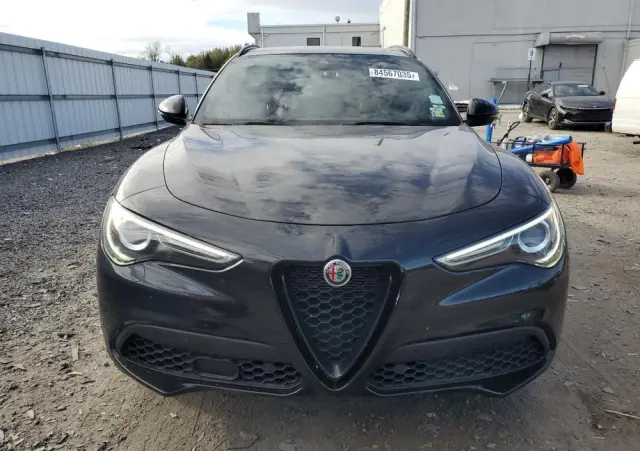 ALFA ROMEO Stelvio 2.0 Turbo 16V AT8-Q4 Veloce Ti