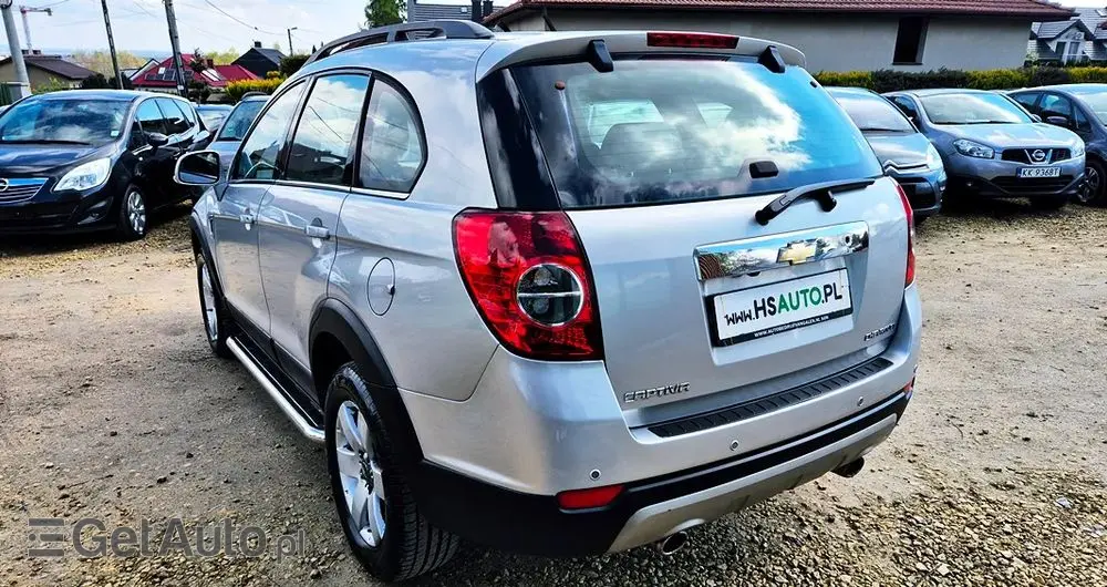 CHEVROLET Captiva 2.4 LS