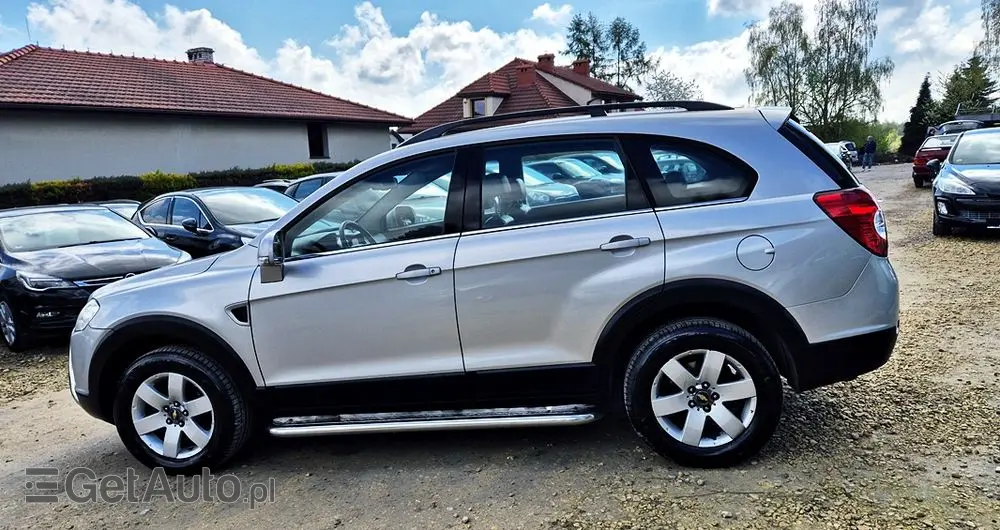 CHEVROLET Captiva 2.4 LS