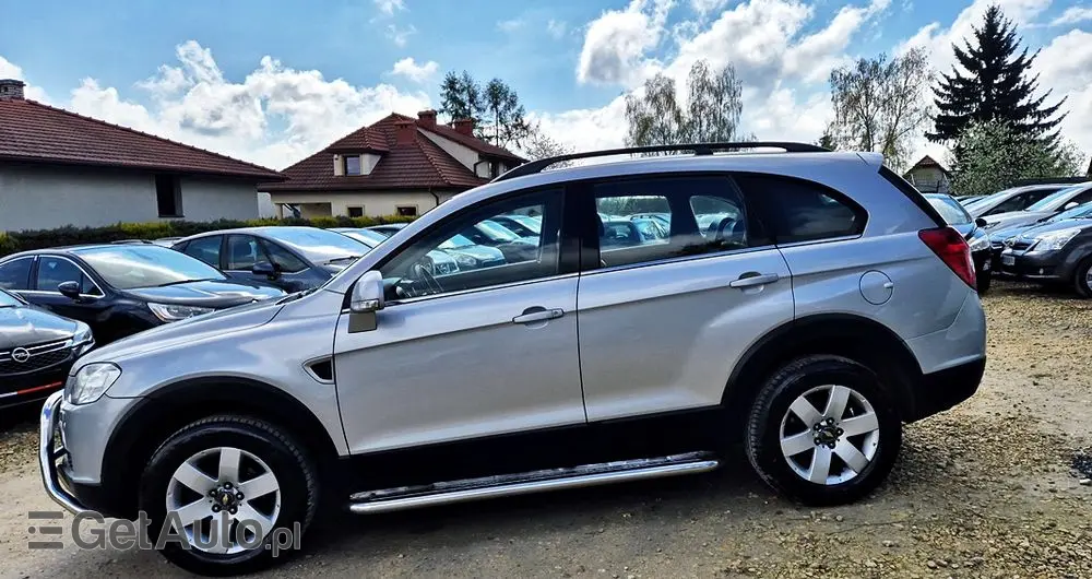 CHEVROLET Captiva 2.4 LS
