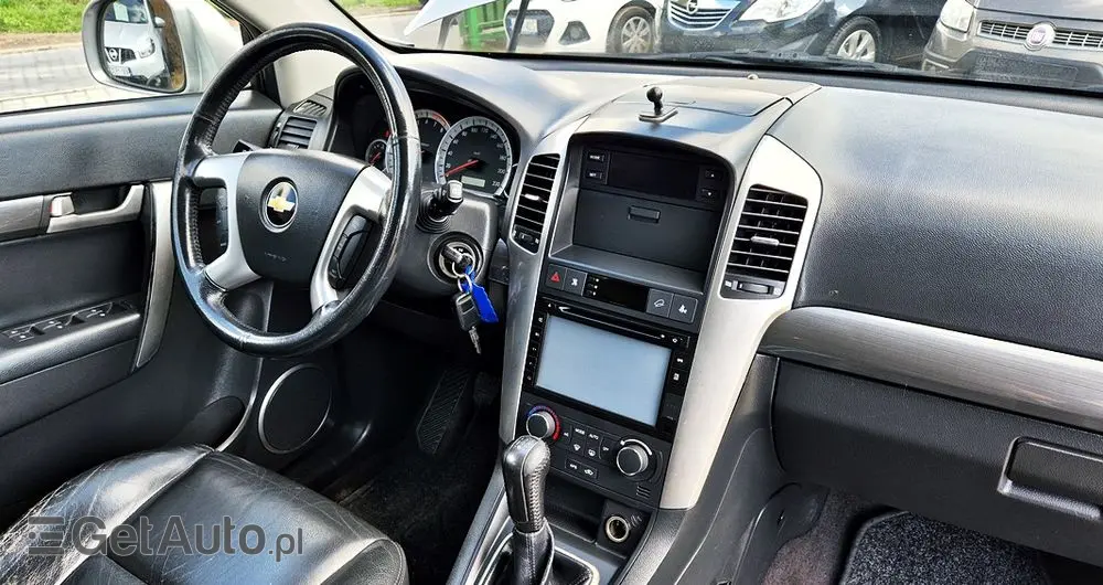 CHEVROLET Captiva 2.4 LS