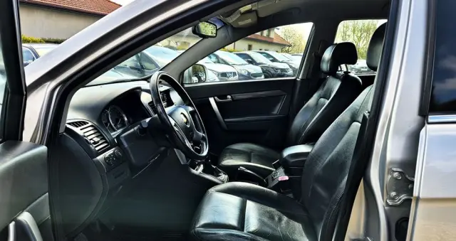 CHEVROLET Captiva 2.4 LS
