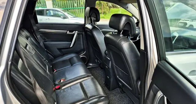 CHEVROLET Captiva 2.4 LS