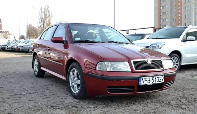 SKODA Octavia 