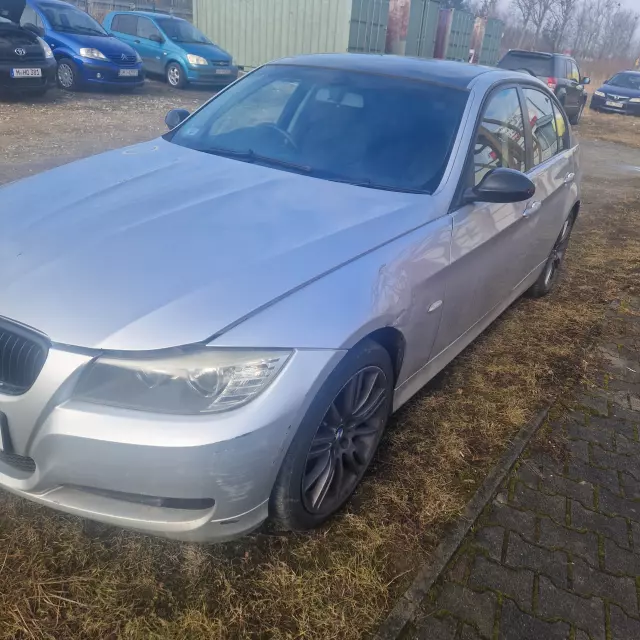 BMW 320D 
