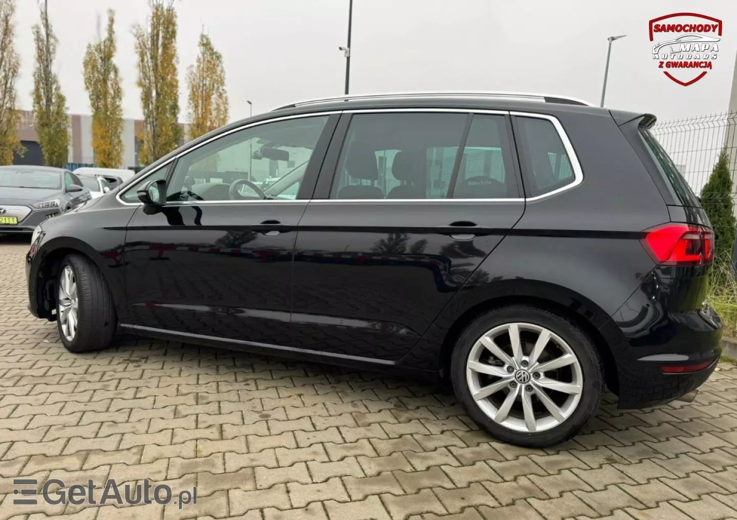 VOLKSWAGEN Golf Sportsvan 