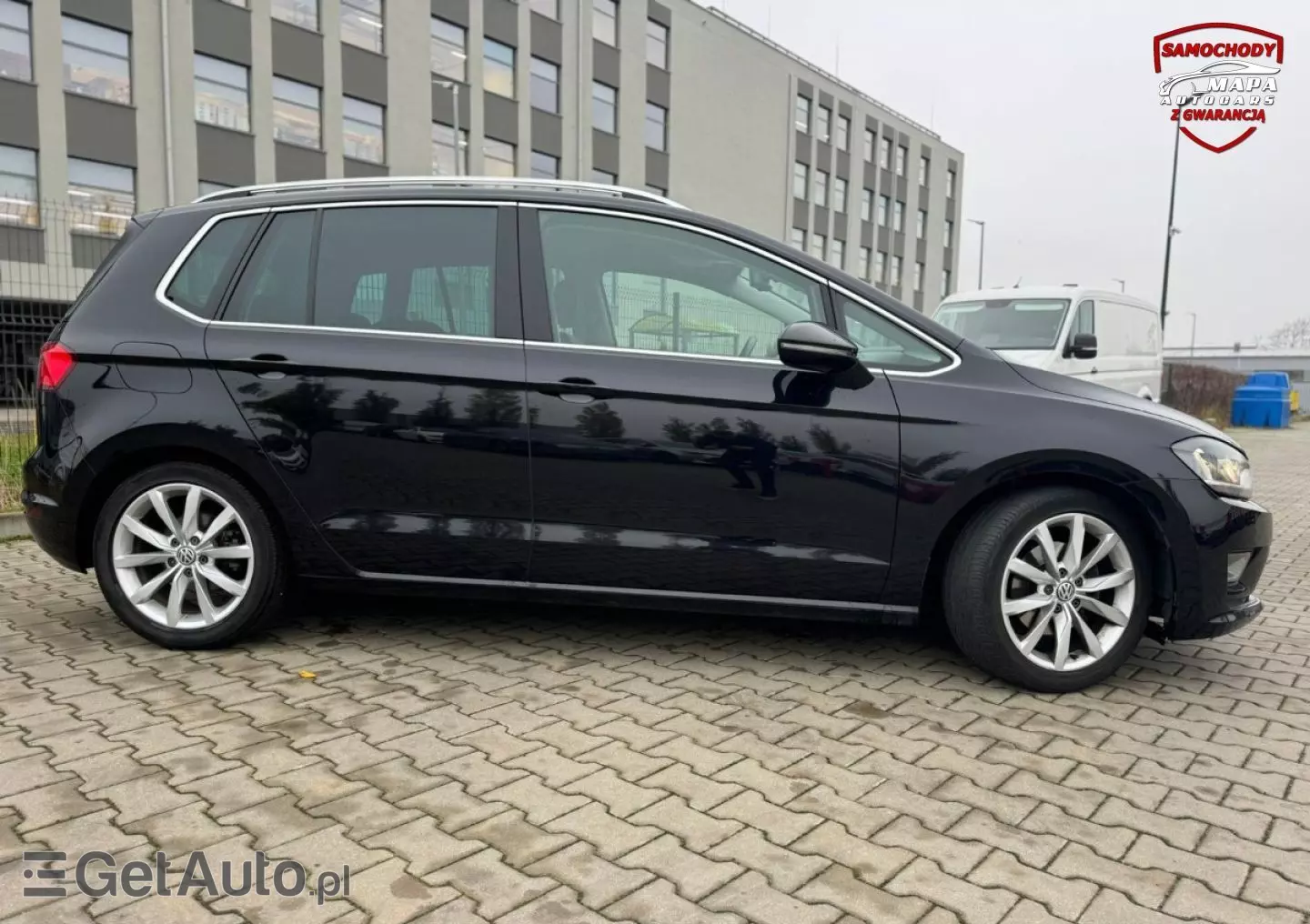 VOLKSWAGEN Golf Sportsvan 