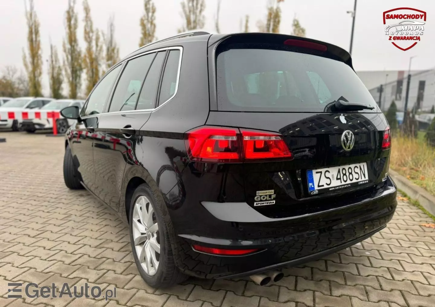 VOLKSWAGEN Golf Sportsvan 