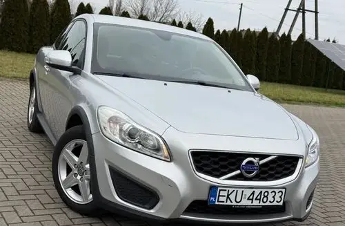 VOLVO C30 