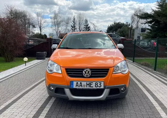 VOLKSWAGEN Polo 1.2 Cross