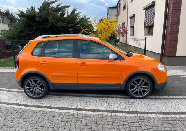 VOLKSWAGEN Polo 1.2 Cross