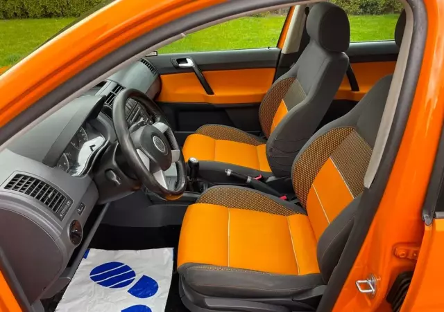 VOLKSWAGEN Polo 1.2 Cross