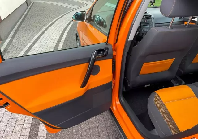 VOLKSWAGEN Polo 1.2 Cross