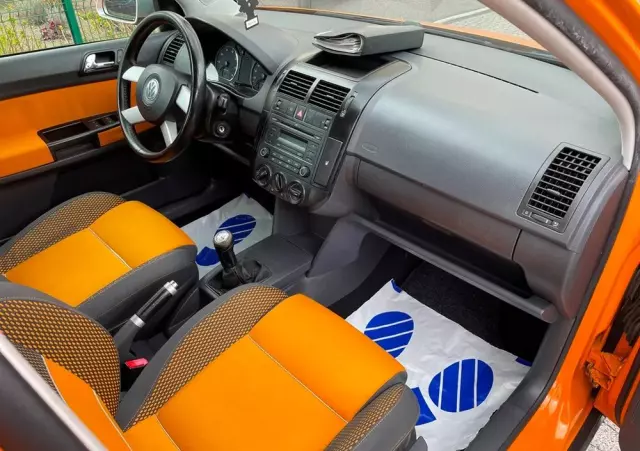 VOLKSWAGEN Polo 1.2 Cross