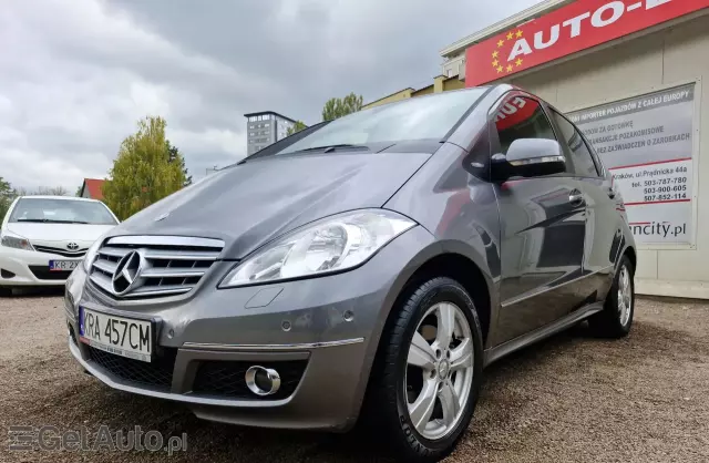 MERCEDES-BENZ Klasa A A 170 (115 KM) Autotronic