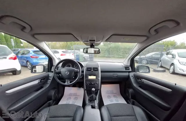 MERCEDES-BENZ Klasa A A 170 (115 KM) Autotronic