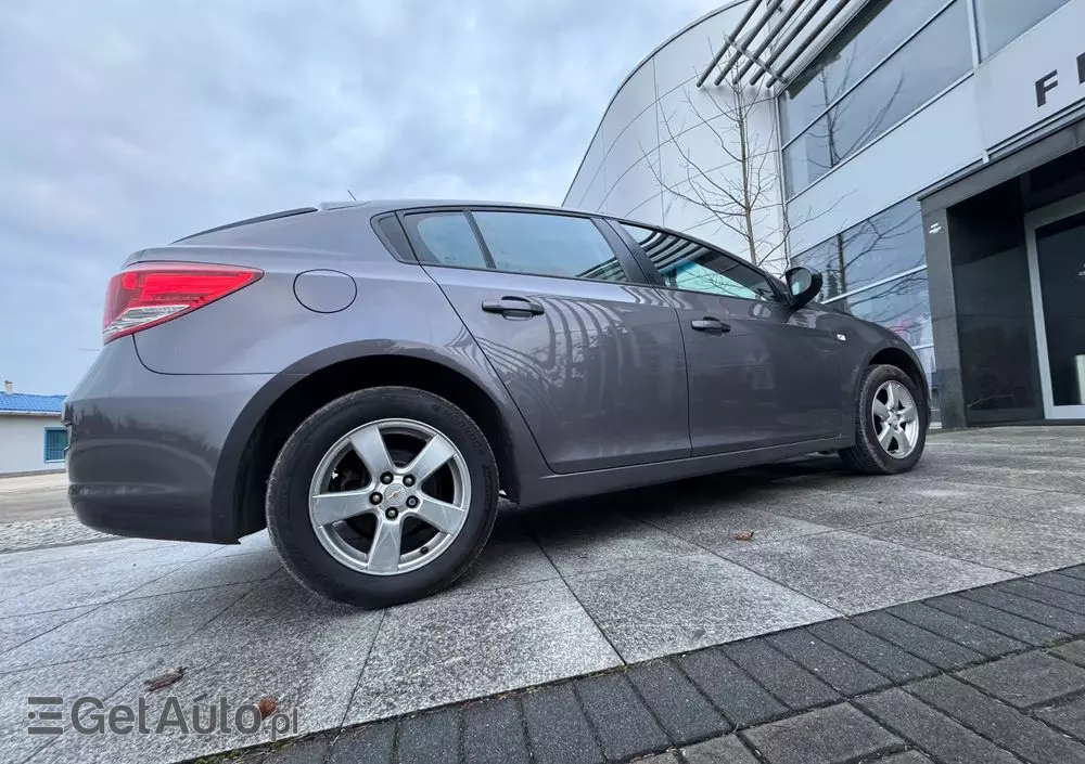 CHEVROLET Cruze 