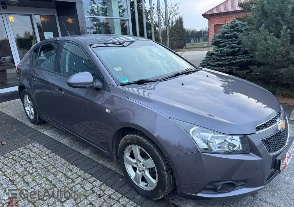 CHEVROLET Cruze 