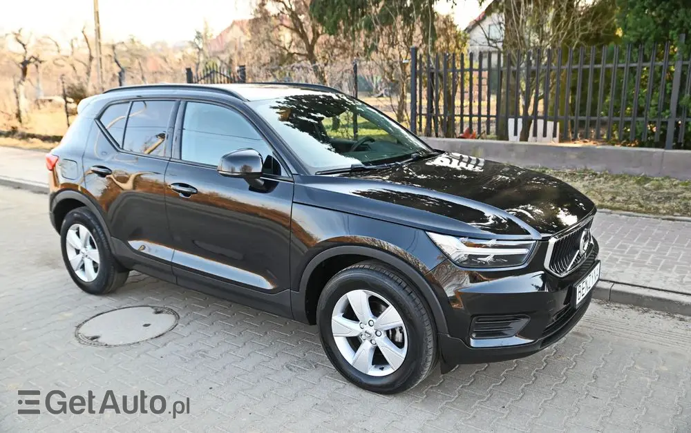VOLVO XC 40 