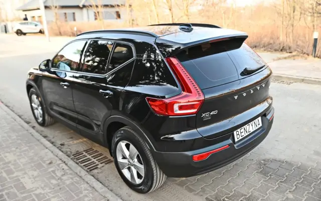 VOLVO XC 40 