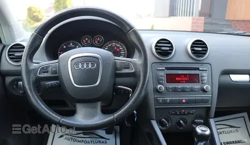 AUDI A3 