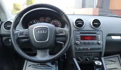 AUDI A3 