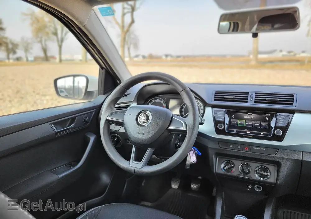 SKODA Fabia 1.0 Ambition
