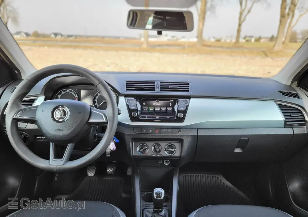 SKODA Fabia 1.0 Ambition
