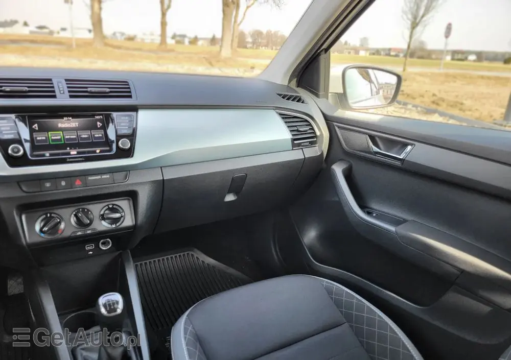 SKODA Fabia 1.0 Ambition