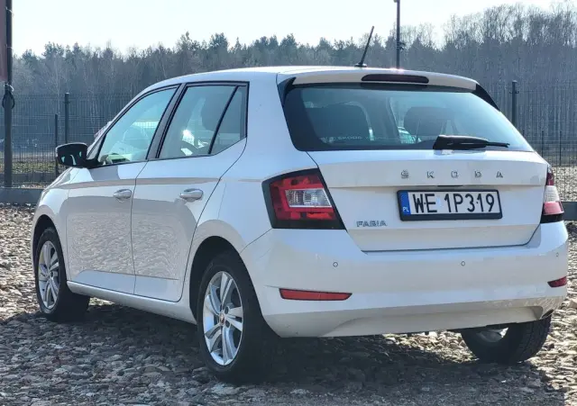 SKODA Fabia 1.0 Ambition