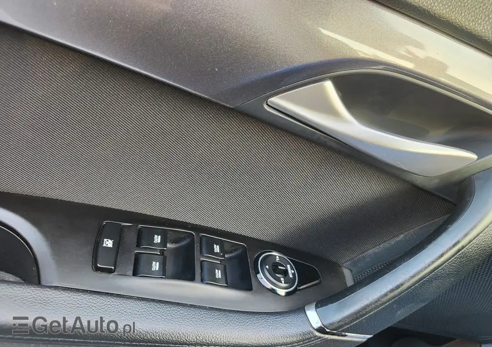 HYUNDAI I40 1.6 Comfort