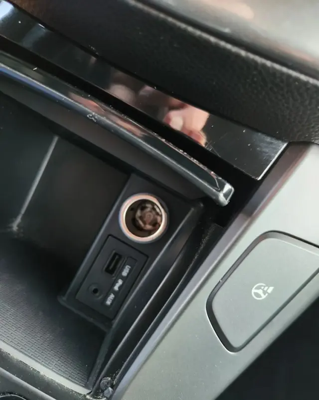 HYUNDAI I40 1.6 Comfort