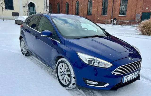 FORD Focus 1.5 EcoBoost Start-Stopp-System Sport
